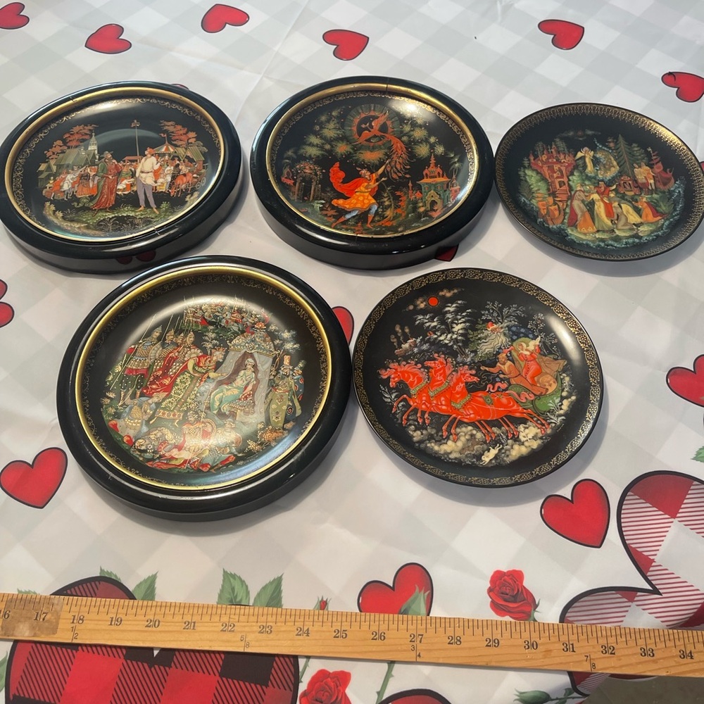 Set of 5 Russian Decorative Plates